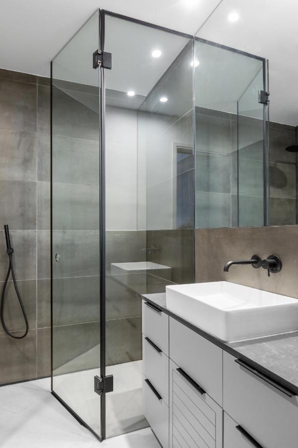 Apartment Carmel Market - Exclusive Collection - By Homy *