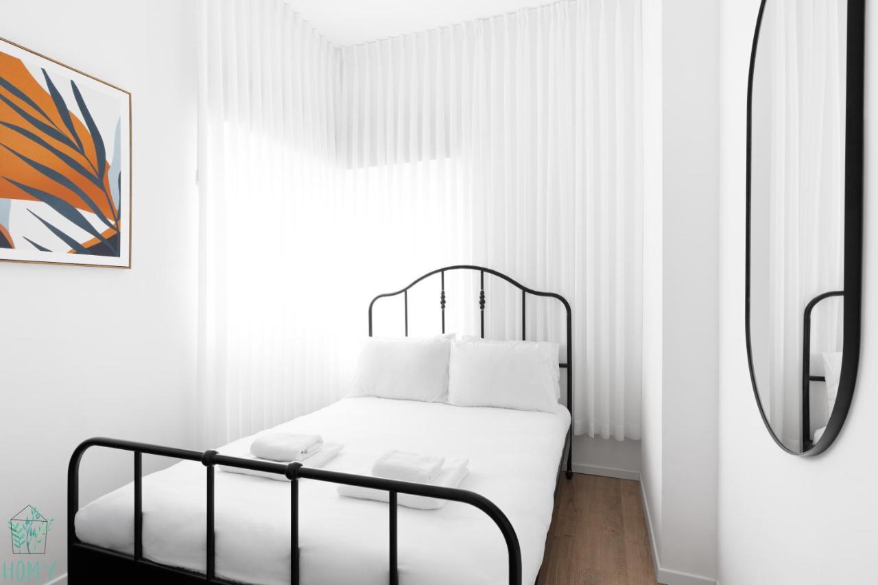 Apartment Carmel Market - Exclusive Collection - By Homy
