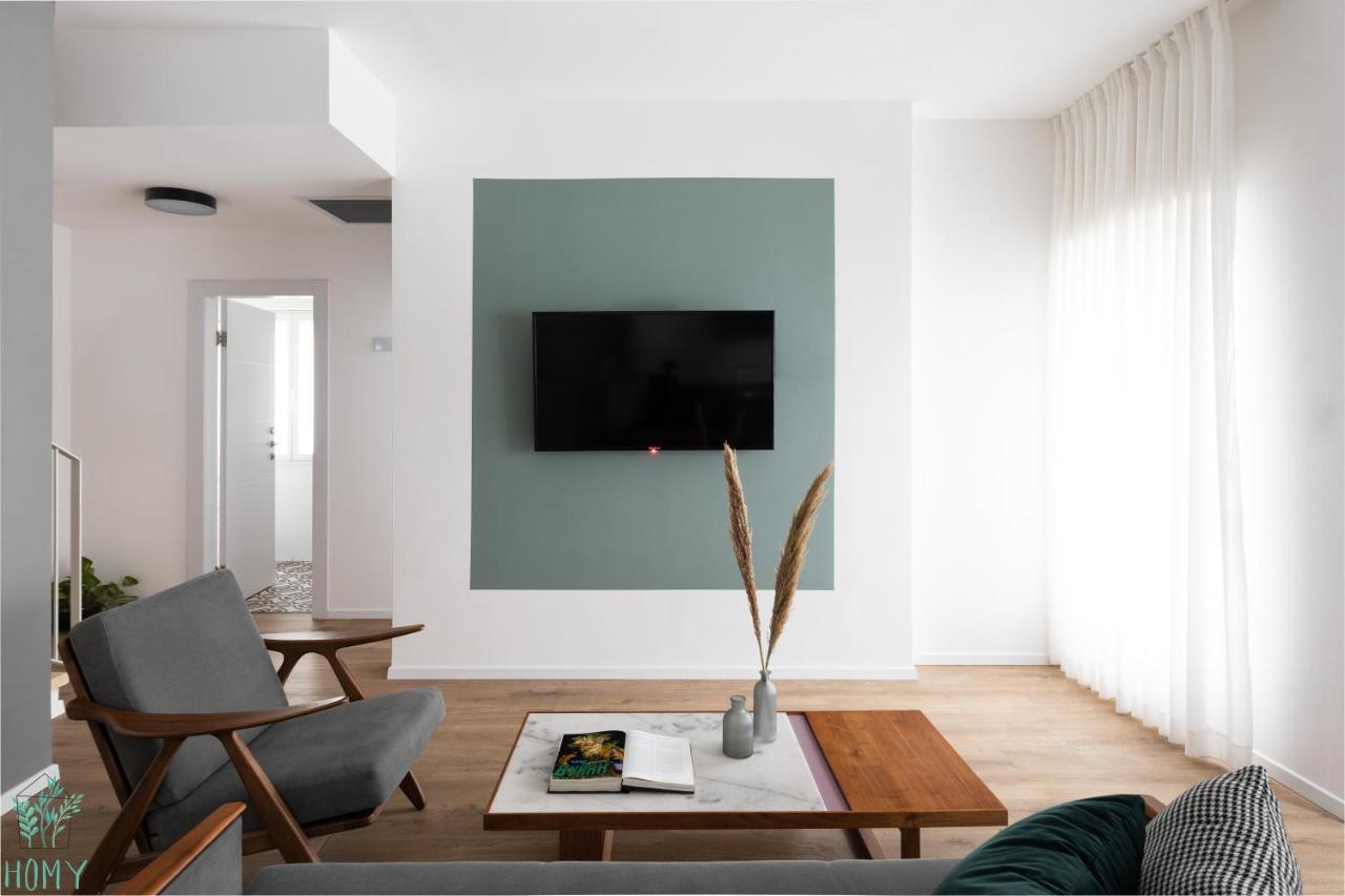 Carmel Market - Exclusive Collection - By Homy Apartment *