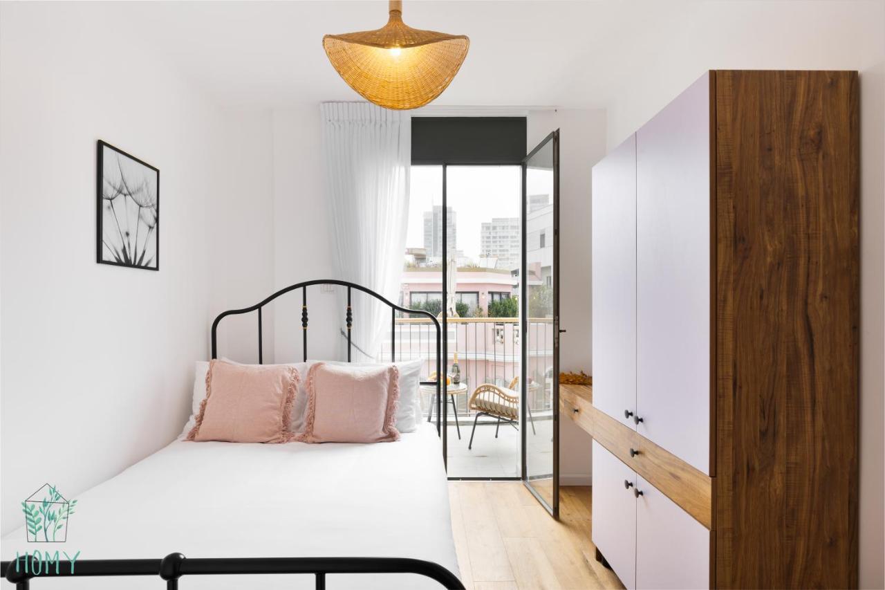Apartment Carmel Market - Exclusive Collection - By Homy